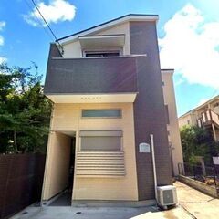 片倉町駅・破格の初期費用⭐️敷・礼・仲0円⭐️フローリング、エア...
