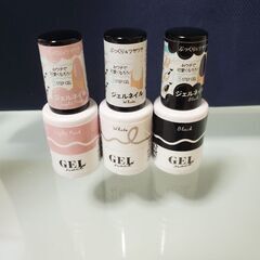 【未使用あり 値下げ】ジェルネイル10本＋UV-LEDライト＋ケア用品セットの画像