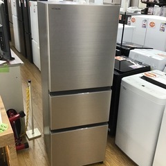 #E-55【ご来店頂ける方限定】HITACHIの3ドア冷凍冷蔵庫です