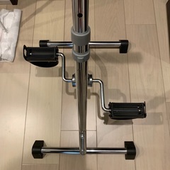 足踏み運動器具の画像