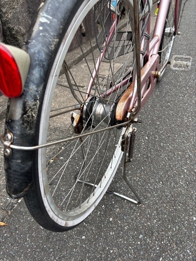 自転車　２６インチ　オートライト　内装5段変速