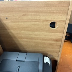 板材　　壊れた机、無料ですの画像
