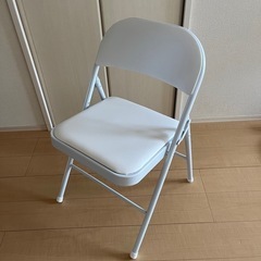 【お話中】椅子