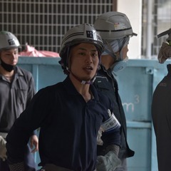 未経験OK！内装解体スタッフ大募集｜交通費全額支給・日当12,500円〜（週払い可）の画像