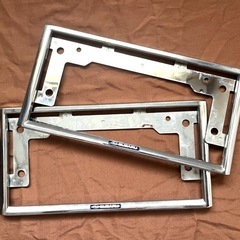 スバル　SUBARU ナンバープレートフレーム