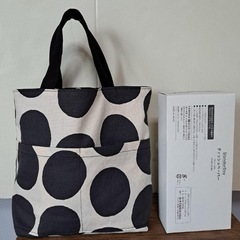 ドット柄バック　未使用品　
　の画像