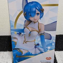 新品C♥️ゼロから始める異世界生活フィギュア３体💖の画像