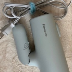 美品　Panasonic ヘアドライヤー　ミントカラー