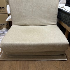 【取りに来て頂ける方のみ】ソファーベッド　北欧風
