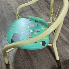 子ども用のかわいい椅子の画像