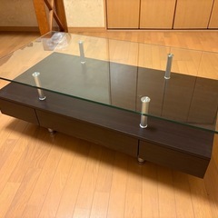 ガラステーブル