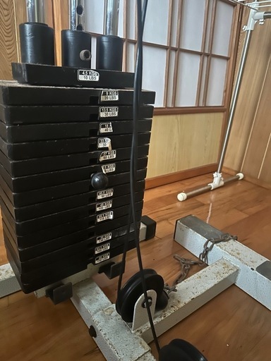 マルチエクササイズマシン