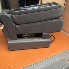 センターコンソールボックス　セレナ　c25　BOXの画像