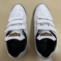 ZETT トレーニングシューズ 白