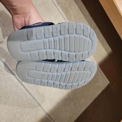 サンダル 16cm new balanceの画像