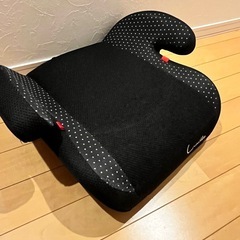 ジュニアシート　チャイルドシートの画像