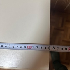 コンセント付きキッチン収納の画像