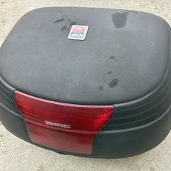 GIVI E42N-SD ブラック トップケース