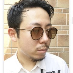 MessyWeekend サングラスの画像