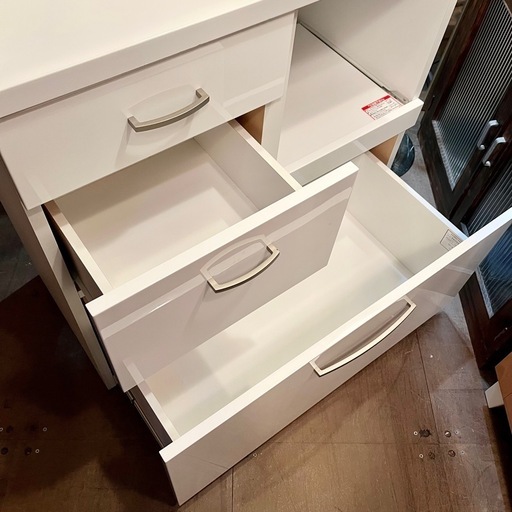 《売約済》【武蔵小山店】 ニトリ 食器棚 キッチン収納 レンジ台 ホワイト キッチンボード キッチンキャビネット 家具 中古家具 キッチンラック 収納棚 白 清潔感 引き出し 付き