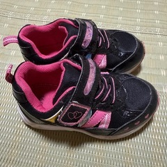 子ども靴 スニーカー　16㎝ の画像