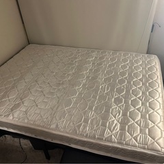 10cm厚ダブルサイズマットレス(フレームはつきません)の画像