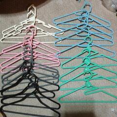 3本増やして、値下げしました！ハンガー23本
