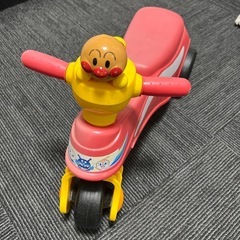 乗用玩具・足けりバイク 中古 美品