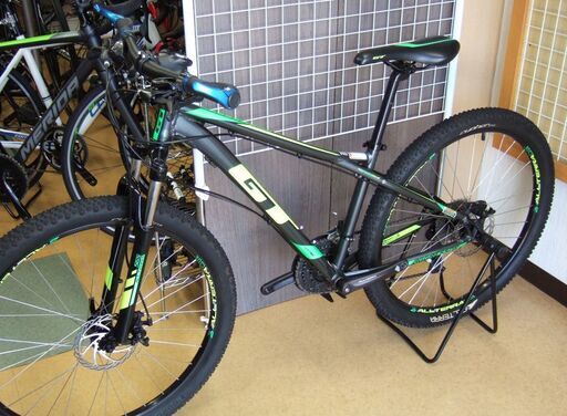 GT AGGRESSOR Sport（ジーティー アグレッサー スポーツ）