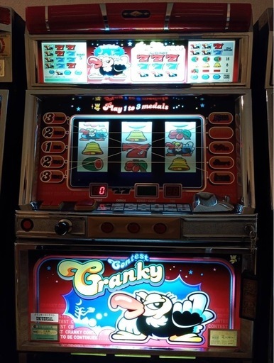 各種スロット台　どんどん売れています。欲しい方は見逃さずに！