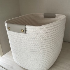 【新品未使用】収納かご バスケット 荷物入れ