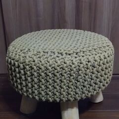 アジアン家具　スツール　お洒落？可愛い？２脚の画像