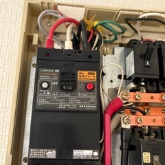 エアコンのコンセント交換　助けてください急いでます！