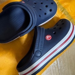 クロックス 子供用 中古の画像
