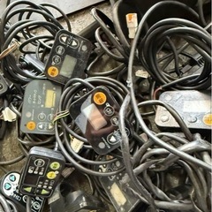電動自転車　スイッチ　40個　ジャンクの画像