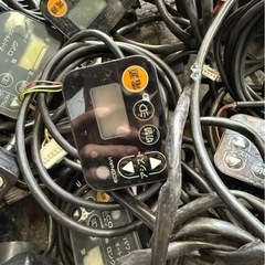 電動自転車　スイッチ　40個　ジャンクの画像