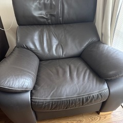 カリモク一人用ソファ
