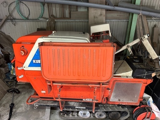 KUBOTA 稲刈り機
