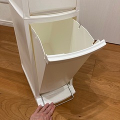 ゴミ箱(2段)の画像