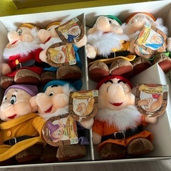 【新品】ディズニー7人の小人　ぬいぐるみセットの画像