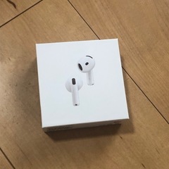 アクティブノイズキャンセリング機能付きのAirPods 4 新品...