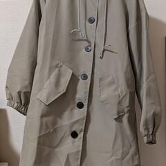 新品   フード付き  カジュアルコート   レインコートとして...