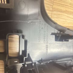トヨタ エスクァイア 純正センターオーディオパネル55412-28640の画像