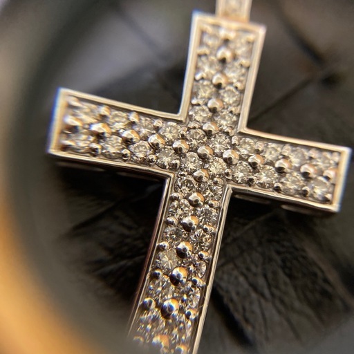 pt900 ダイヤモンドクロスネックレス (武内) 新加納のアクセサリー  