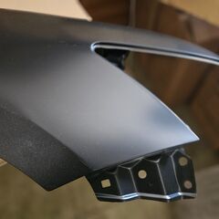 未使用 社外新品 レクサス CT200H ZWA10 ハイブリッド 右　フロント フェンダー H23.0~R4.11 53801-76010の画像
