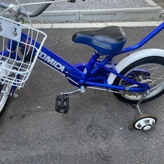 トミカ　自転車　定価2万円くらい　14インチ