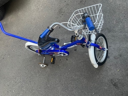 トミカ　自転車　定価2万円くらい　14インチ