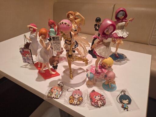 新品・未使用」美少女系フィギュア 13種類セットまとめ売り