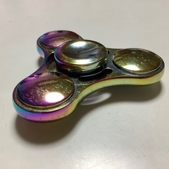 ハンドスピナー　虹色メタルフィジェットスピナーの画像