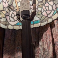 ステンドグラス　ランプの画像